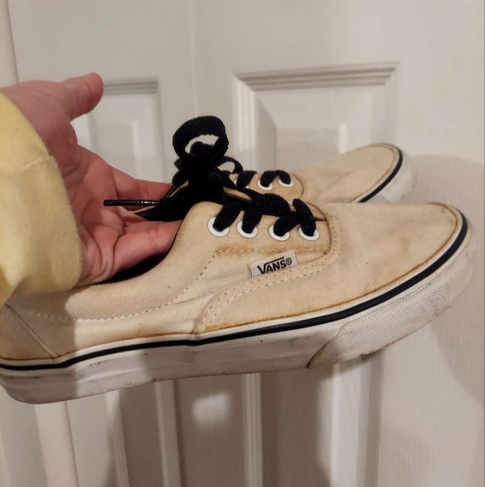 Beige vans